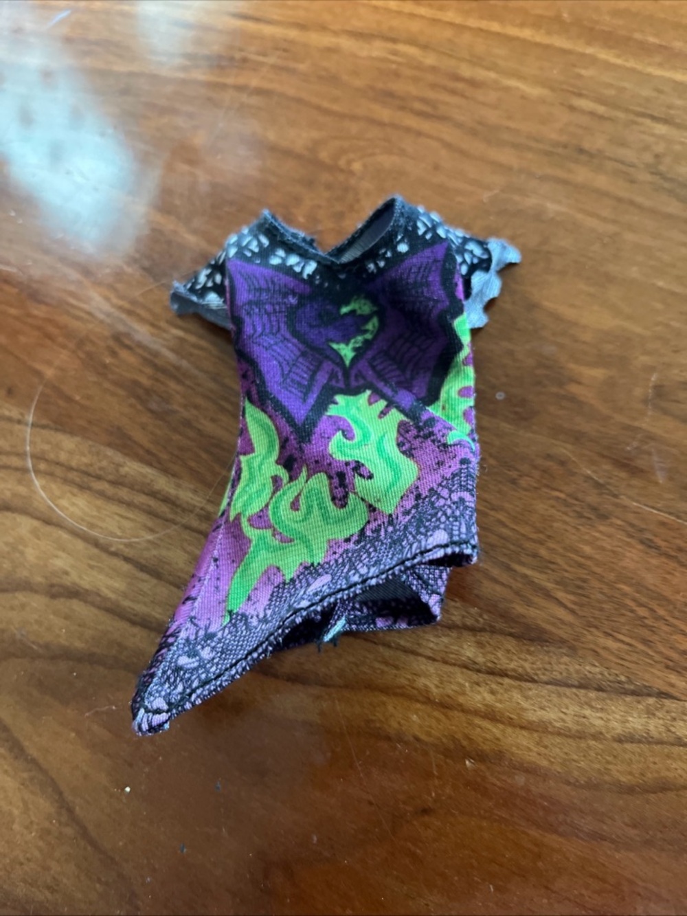 Disney Descendants 2 Isle Style Switch Mal - Replacement Purple Top / Shirt